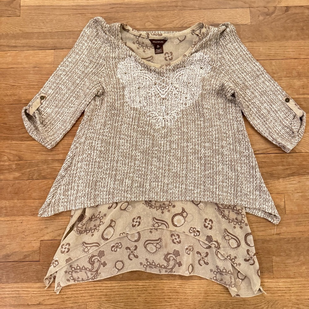 Multiples brown white tan studded 3/4 sleeve sweater blouse tunic size PL
 b64